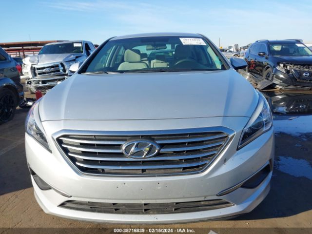 Photo 5 VIN: 5NPE24AFXHH580883 - HYUNDAI SONATA 