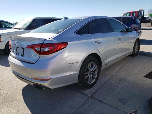 Photo 3 VIN: 5NPE24AFXHH590071 - HYUNDAI SONATA SE 