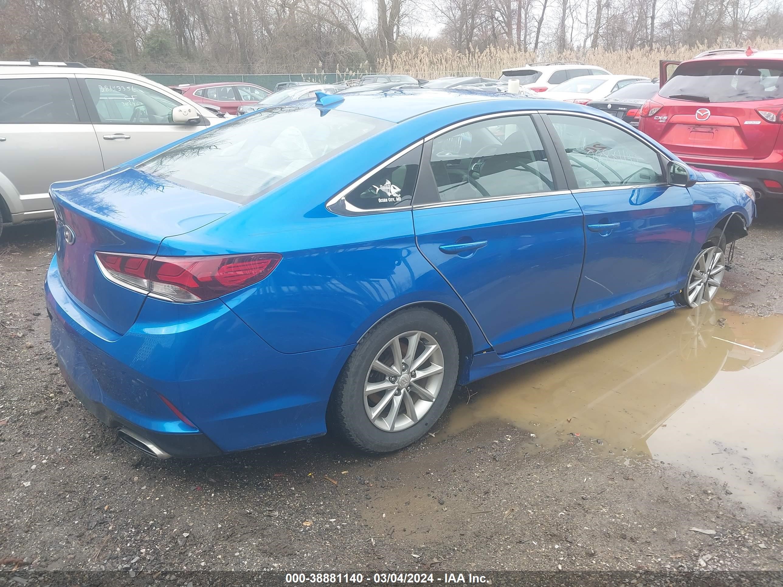 Photo 3 VIN: 5NPE24AFXJH621602 - HYUNDAI SONATA 