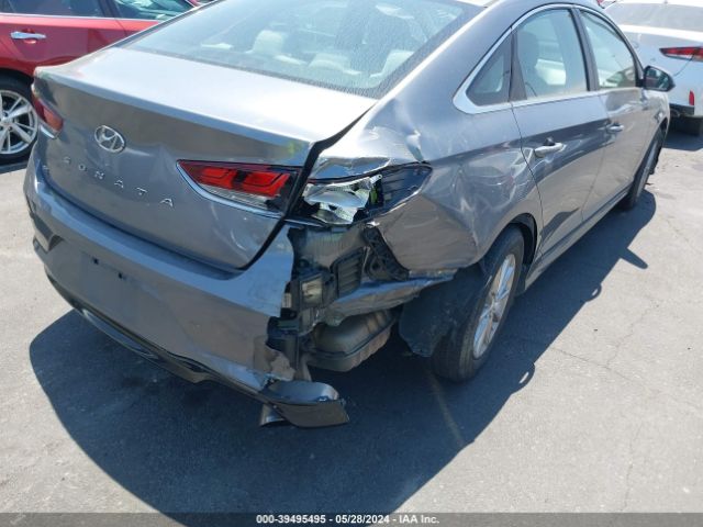 Photo 5 VIN: 5NPE24AFXJH622880 - HYUNDAI SONATA 