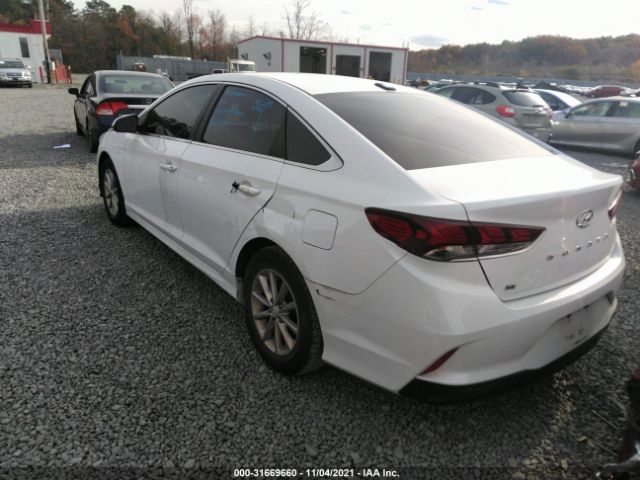 Photo 2 VIN: 5NPE24AFXJH650095 - HYUNDAI SONATA 