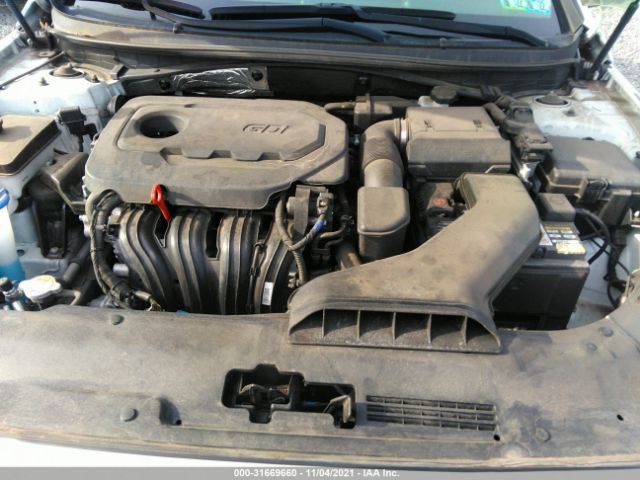 Photo 9 VIN: 5NPE24AFXJH650095 - HYUNDAI SONATA 