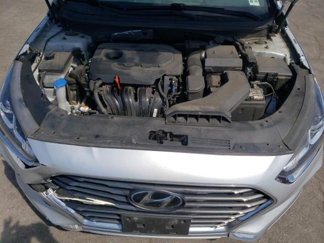 Photo 6 VIN: 5NPE24AFXJH655538 - HYUNDAI SONATA SE 