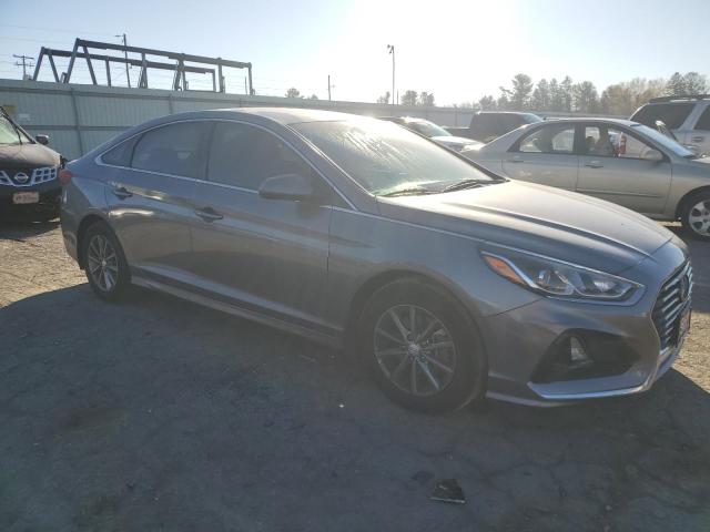 Photo 3 VIN: 5NPE24AFXJH673067 - HYUNDAI SONATA SE 