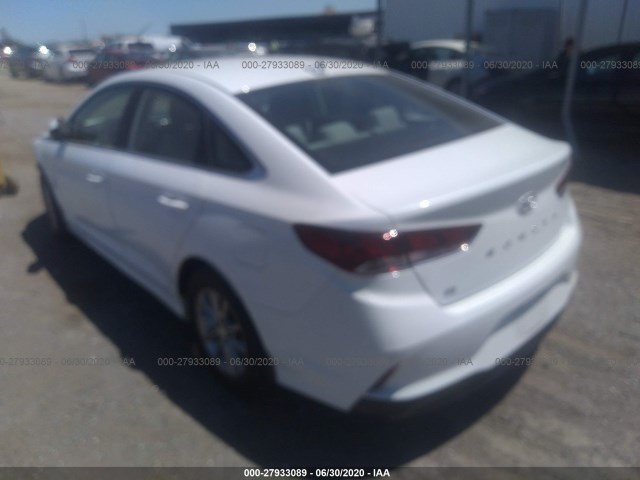 Photo 2 VIN: 5NPE24AFXJH673148 - HYUNDAI SONATA 