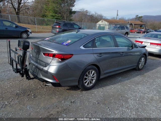 Photo 3 VIN: 5NPE24AFXJH699085 - HYUNDAI SONATA 