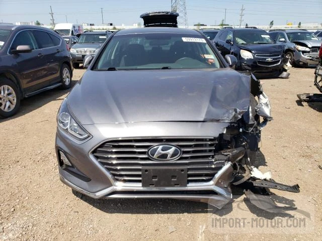 Photo 4 VIN: 5NPE24AFXJH700980 - HYUNDAI SONATA 