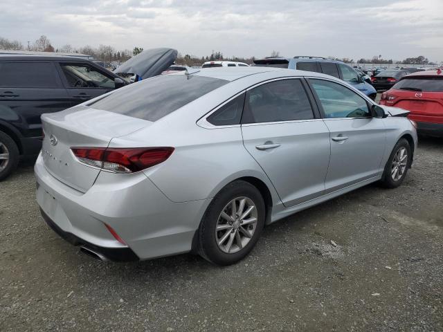 Photo 2 VIN: 5NPE24AFXJH720212 - HYUNDAI SONATA 