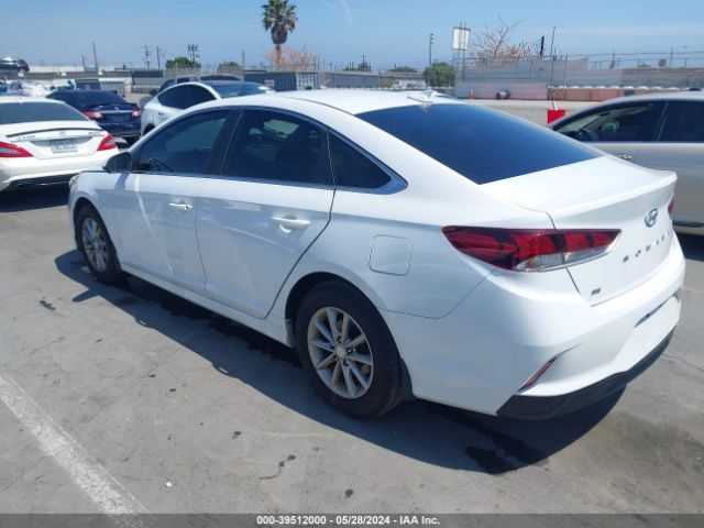 Photo 2 VIN: 5NPE24AFXJH726592 - HYUNDAI SONATA 