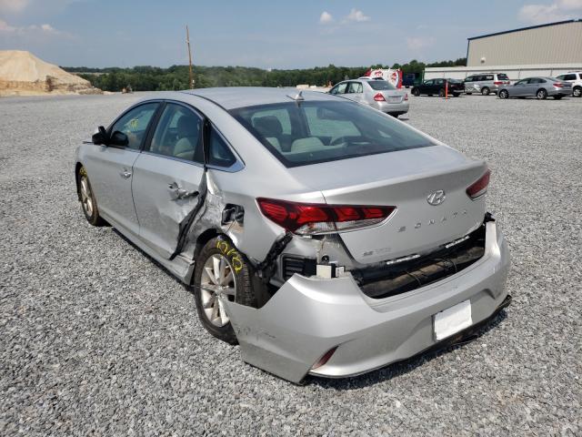 Photo 2 VIN: 5NPE24AFXKH736590 - HYUNDAI SONATA SE 