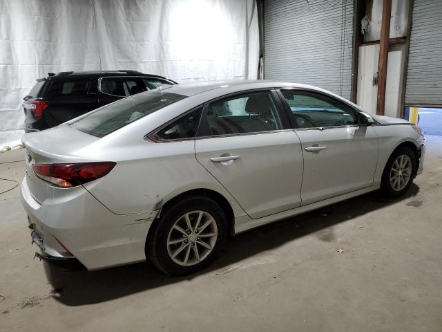 Photo 2 VIN: 5NPE24AFXKH740669 - HYUNDAI SONATA SE 