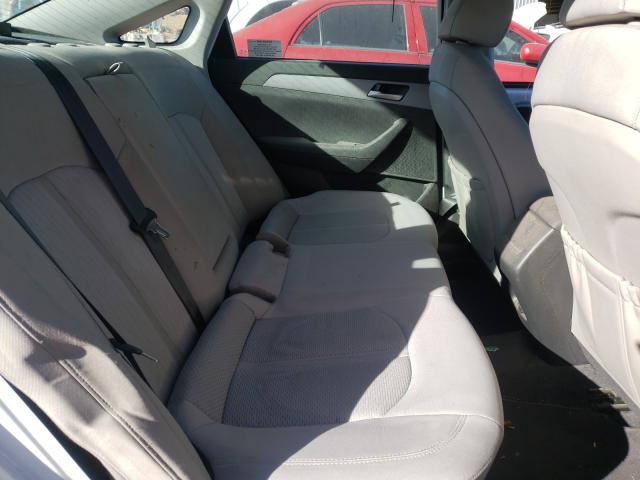 Photo 5 VIN: 5NPE24AFXKH765216 - HYUNDAI SONATA SE 