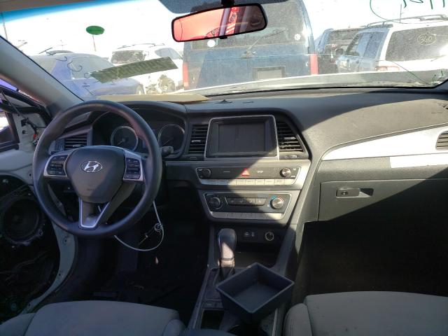 Photo 8 VIN: 5NPE24AFXKH765216 - HYUNDAI SONATA SE 