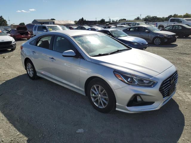 Photo 3 VIN: 5NPE24AFXKH793050 - HYUNDAI SONATA SE 