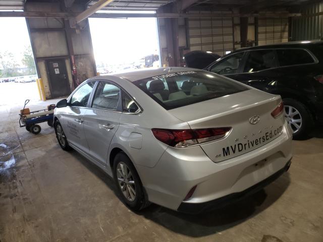 Photo 2 VIN: 5NPE24AFXKH798300 - HYUNDAI SONATA SE 