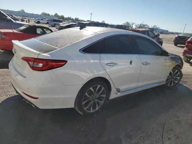 Photo 2 VIN: 5NPE34AB0FH132370 - HYUNDAI SONATA SPO 