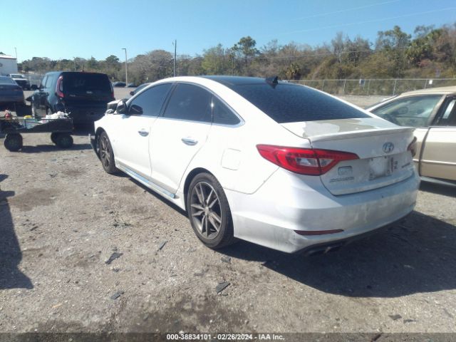 Photo 2 VIN: 5NPE34AB1FH040183 - HYUNDAI SONATA 