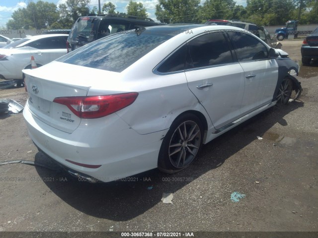 Photo 3 VIN: 5NPE34AB1FH066802 - HYUNDAI SONATA 