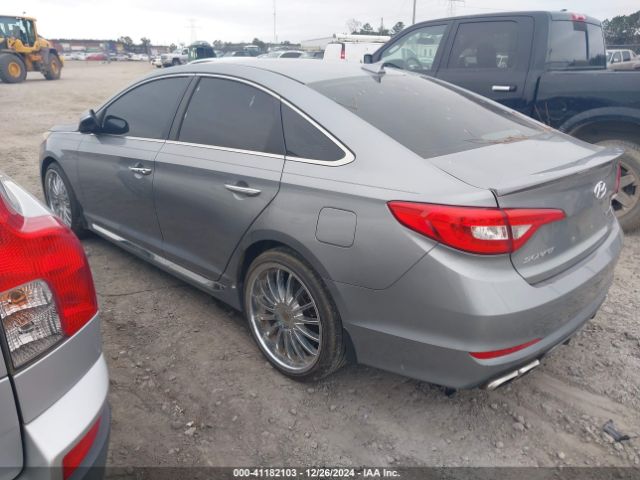 Photo 2 VIN: 5NPE34AB1FH102472 - HYUNDAI SONATA 