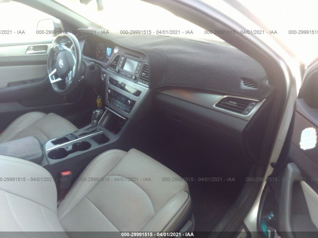 Photo 4 VIN: 5NPE34AB1FH195073 - HYUNDAI SONATA 