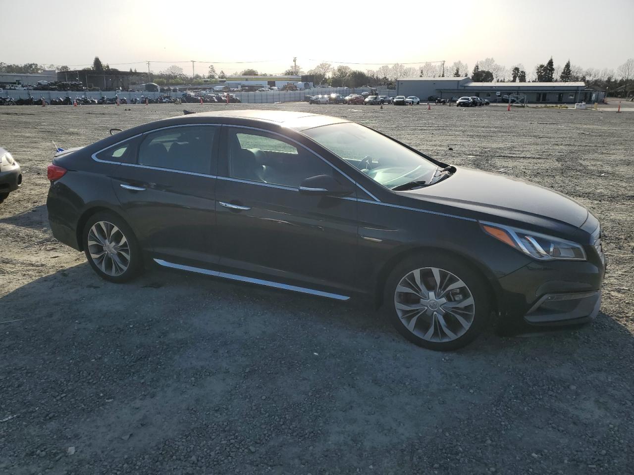 Photo 3 VIN: 5NPE34AB1FH250119 - HYUNDAI SONATA 