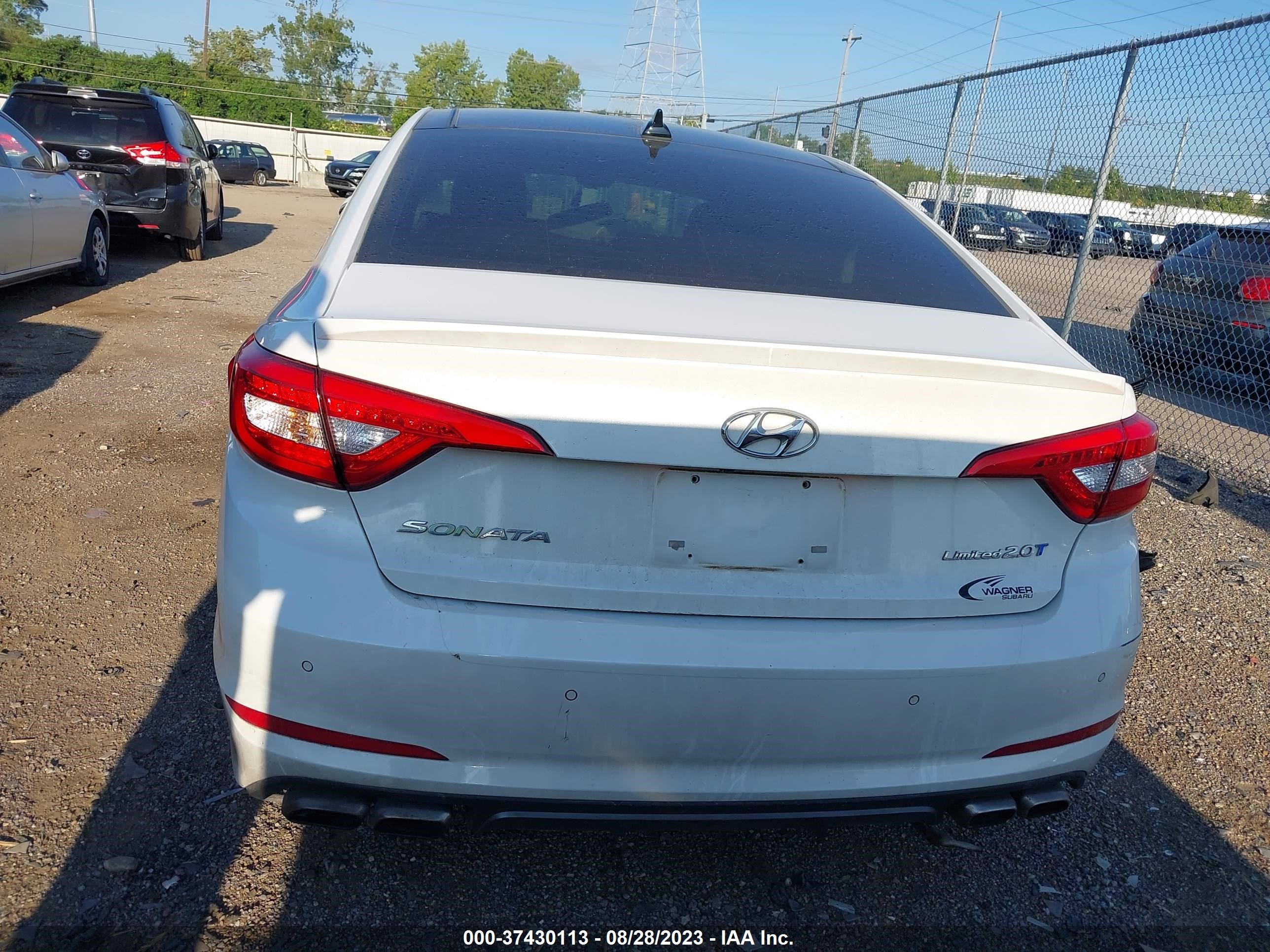 Photo 15 VIN: 5NPE34AB1HH499166 - HYUNDAI SONATA 