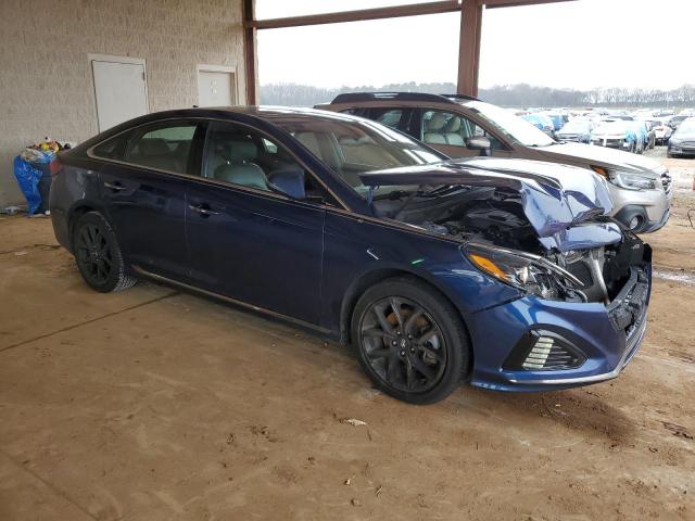 Photo 3 VIN: 5NPE34AB1JH628545 - HYUNDAI SONATA SPO 