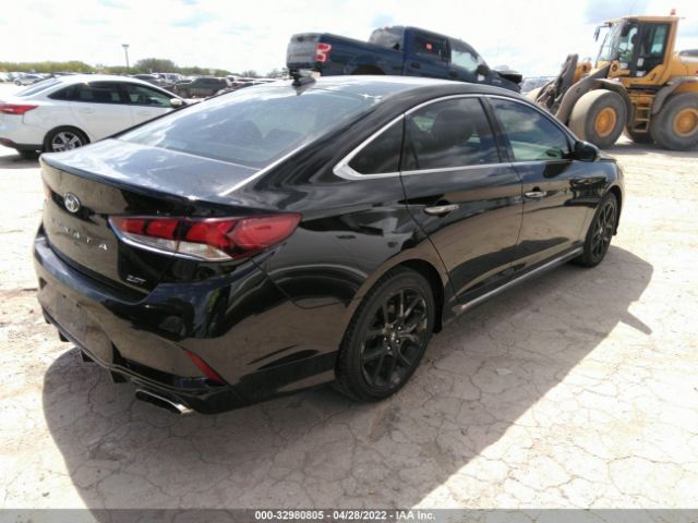 Photo 3 VIN: 5NPE34AB1JH643109 - HYUNDAI SONATA 