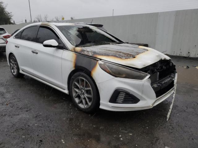 Photo 3 VIN: 5NPE34AB1JH666485 - HYUNDAI SONATA 