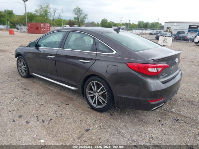 Photo 2 VIN: 5NPE34AB2FH057512 - HYUNDAI SONATA 