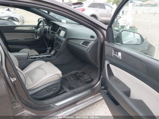 Photo 4 VIN: 5NPE34AB2FH057512 - HYUNDAI SONATA 