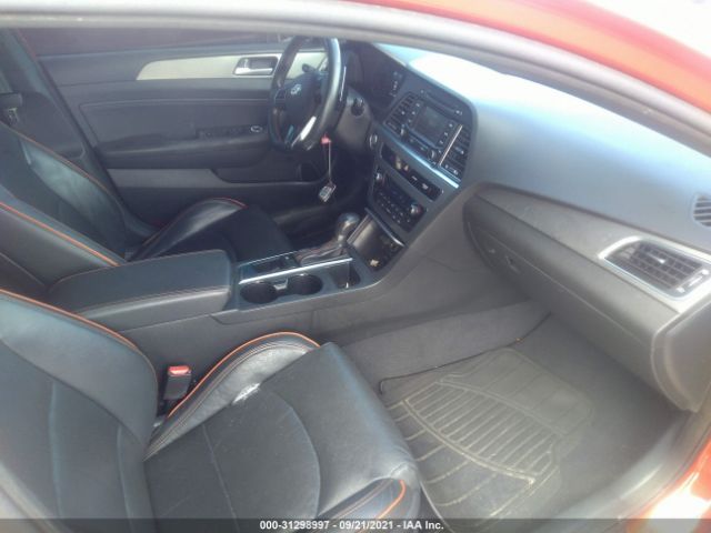 Photo 4 VIN: 5NPE34AB2FH063603 - HYUNDAI SONATA 