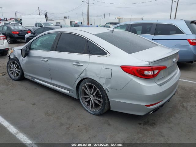 Photo 2 VIN: 5NPE34AB2HH462949 - HYUNDAI SONATA 