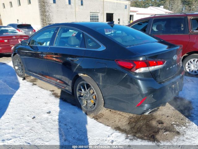 Photo 2 VIN: 5NPE34AB2JH667404 - HYUNDAI SONATA 