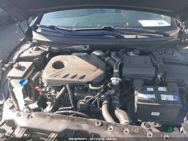 Photo 9 VIN: 5NPE34AB2JH699768 - HYUNDAI SONATA 