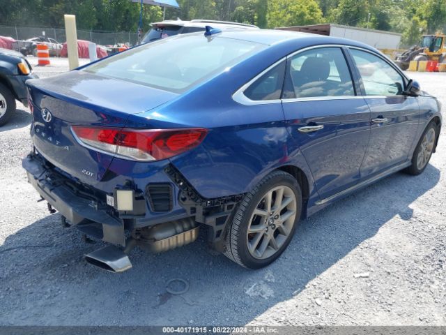 Photo 3 VIN: 5NPE34AB3JH633889 - HYUNDAI SONATA 