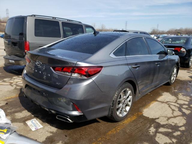 Photo 2 VIN: 5NPE34AB3KH773426 - HYUNDAI SONATA LIM 