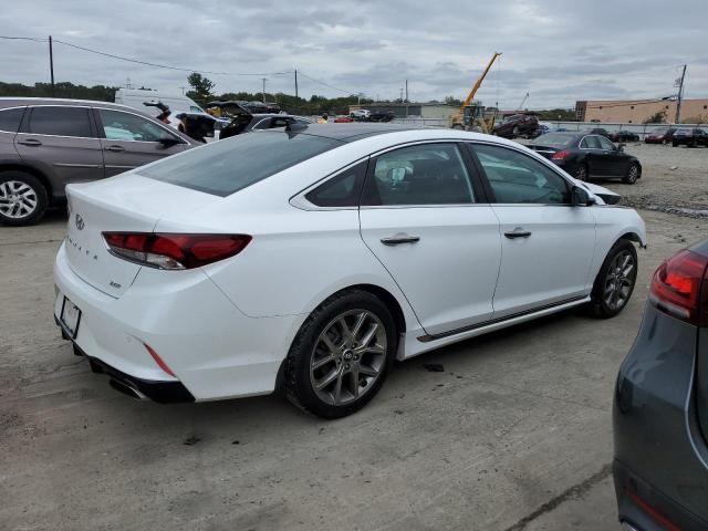 Photo 2 VIN: 5NPE34AB4KH789313 - HYUNDAI SONATA LIM 