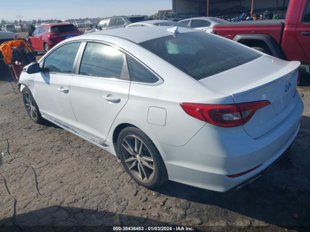 Photo 2 VIN: 5NPE34AB5HH560034 - HYUNDAI SONATA 