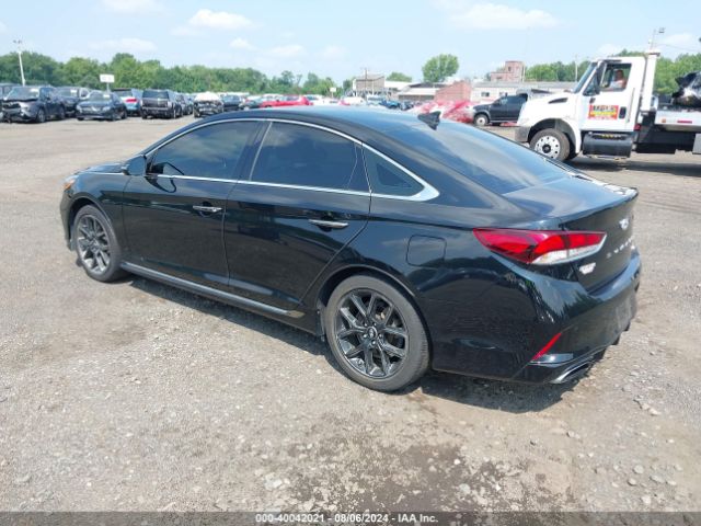 Photo 2 VIN: 5NPE34AB5JH659832 - HYUNDAI SONATA 