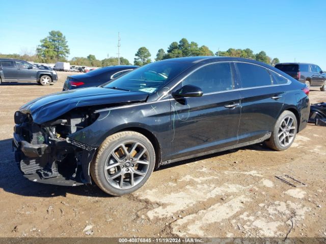 Photo 1 VIN: 5NPE34AB5KH750780 - HYUNDAI SONATA 