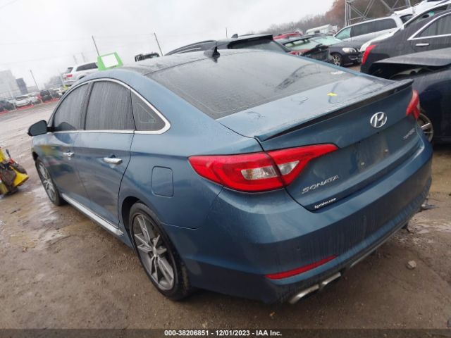 Photo 2 VIN: 5NPE34AB6FH071462 - HYUNDAI SONATA 