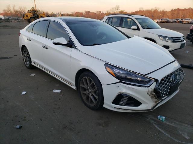 Photo 3 VIN: 5NPE34AB6JH713817 - HYUNDAI SONATA 