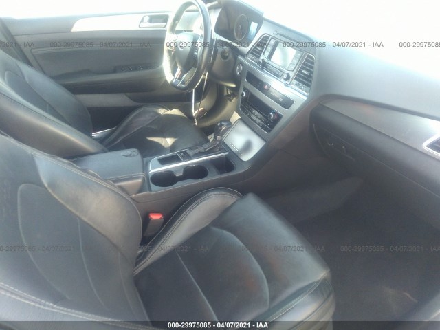 Photo 4 VIN: 5NPE34AB7FH205346 - HYUNDAI SONATA 