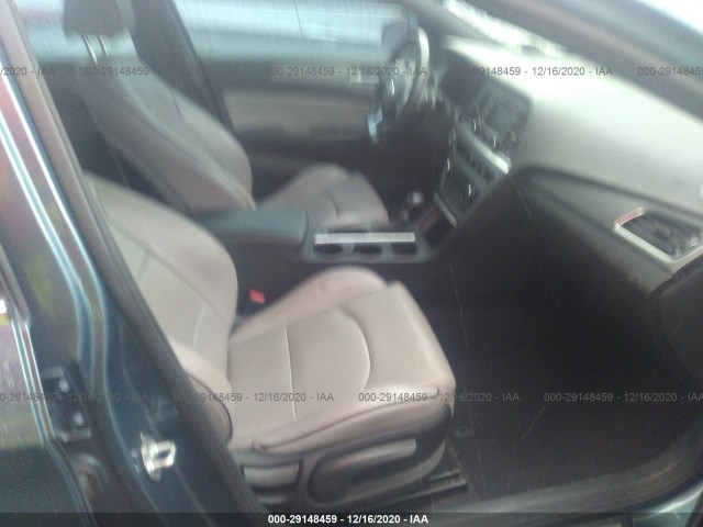 Photo 4 VIN: 5NPE34AB7FH221613 - HYUNDAI SONATA 