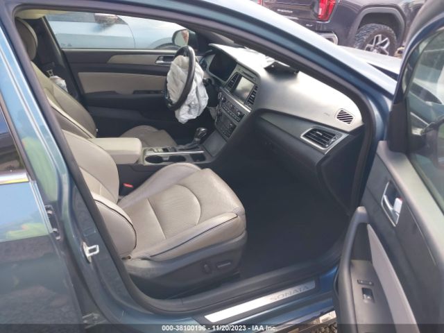 Photo 4 VIN: 5NPE34AB8FH200947 - HYUNDAI SONATA 