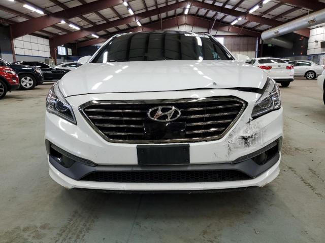 Photo 4 VIN: 5NPE34AB8GH300564 - HYUNDAI SONATA SPO 