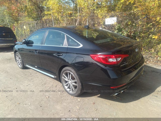 Photo 2 VIN: 5NPE34AB8HH563915 - HYUNDAI SONATA 