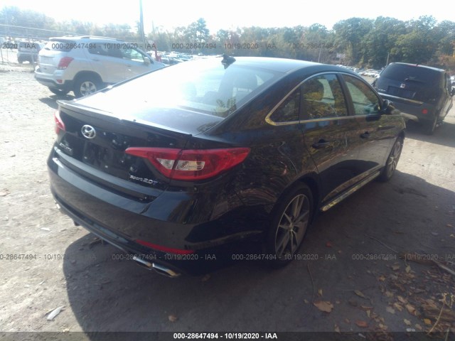 Photo 3 VIN: 5NPE34AB8HH563915 - HYUNDAI SONATA 