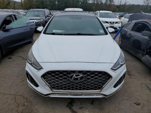 Photo 4 VIN: 5NPE34AB8JH691870 - HYUNDAI SONATA 